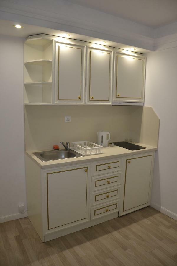 Golden Rainbow Apartament